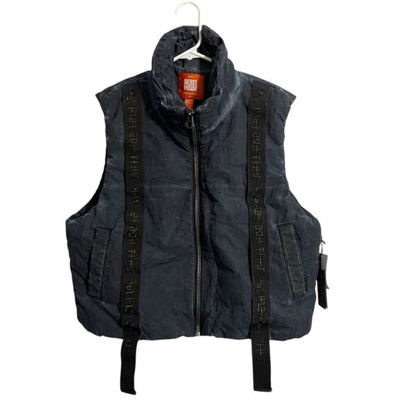Forever 21 x Rebel Moon Netflix Gray Black Quilted Zip Up Puffer Vest Men’s Sz S - Picture 1 of 8